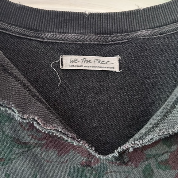 We the Free Sweatshirt - Picture 5 of 10